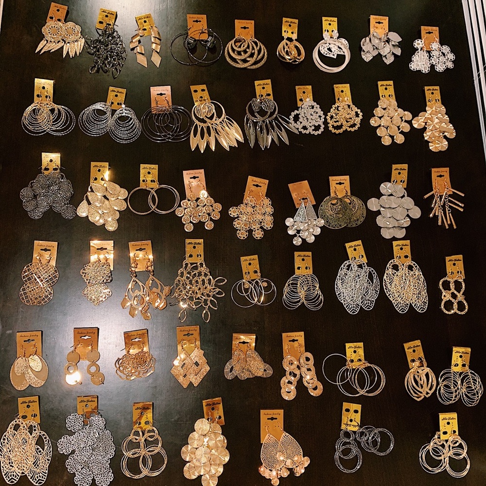Women’s Earrings